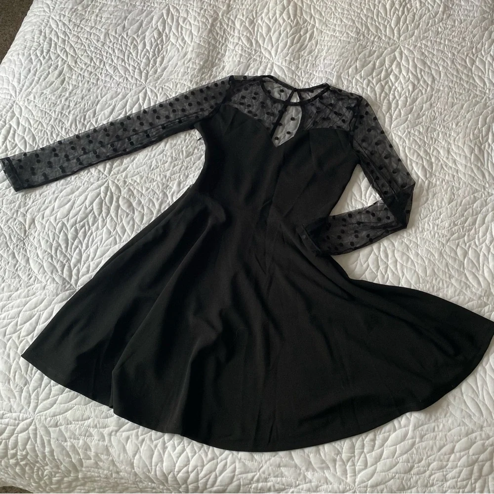 Black Dress w Sheer Polka Dot - Picture 2 of 7